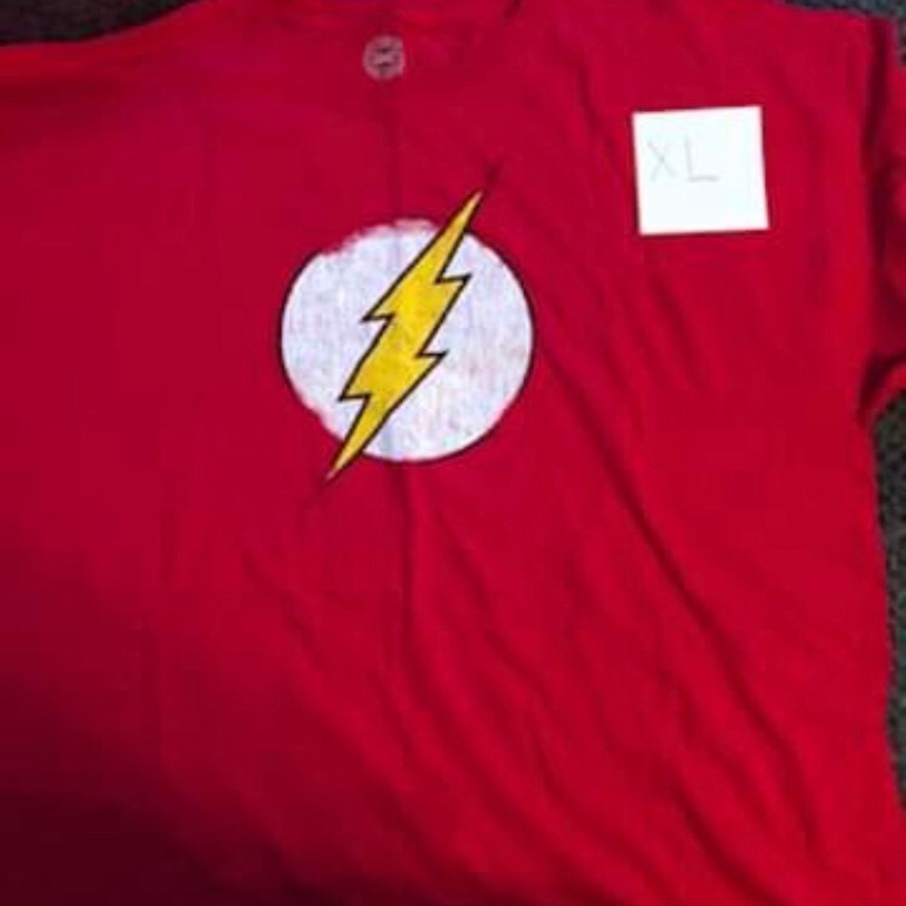 XL Red Marvel T-Shirt new